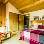 Le Mont Blanc 4*