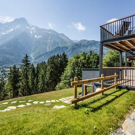 Le Mont Blanc Couette-café 4*