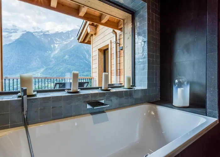 Le Mont Blanc Bed & Breakfast 4*