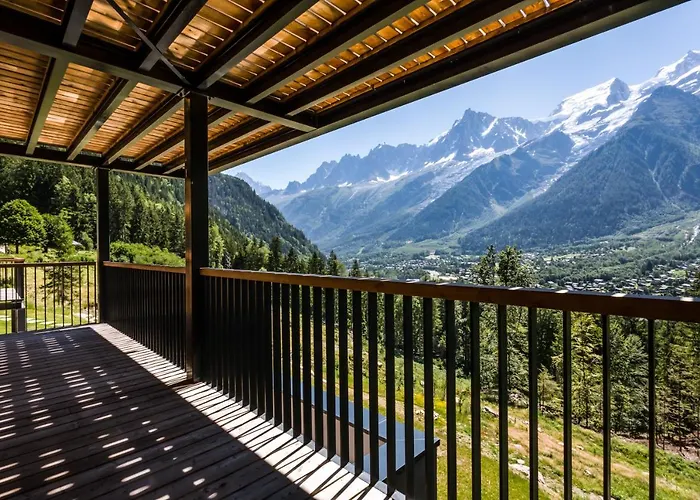 Le Mont Blanc 4*