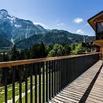 Le Mont Blanc Bed and breakfast 4*
