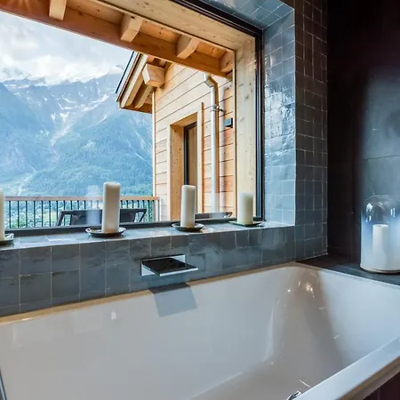 Le Mont Blanc Bed & Breakfast 4*